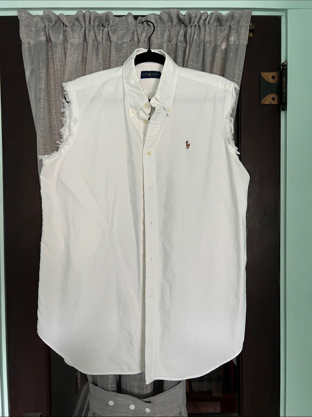 Ralph Lauren White Sleeveless Button-Front Oxford Top with Pony Logo